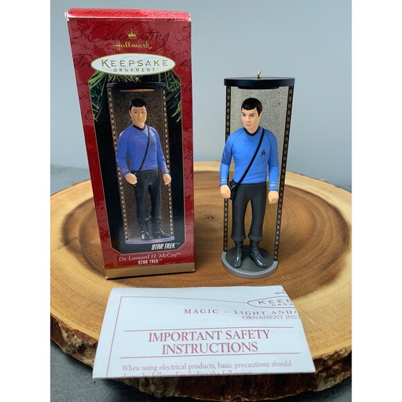 Hallmark Star Trek Dr. Leonard H. "Bones" McCoy Ornament 1997 Collectible Figuri - Picture 1 of 9